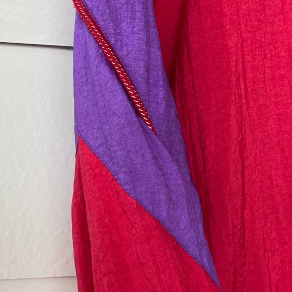 Nike Retro 90s Colorblock Asymmetrical Windbreaker - Picture 7 of 12